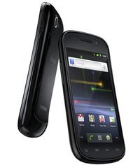 Четырехдюймовый дисплей Nexus S изогнут, чтобы смартфон удобно лежал в ладони или вдоль контура головы во время разговора