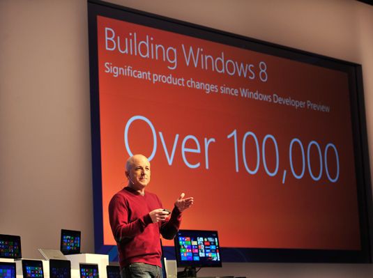 При разработке новой операционной системы в Microsoft повернулись лицом к современным тенденциям, внеся в нее более 100 тыс. изменений. Источник: Microsoft