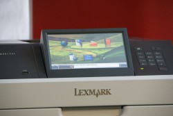 Десятидюймовый экран МФУ Lexmark MX812