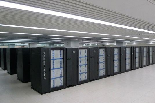 Новейший китайский суперкомпьютер Tianhe-2